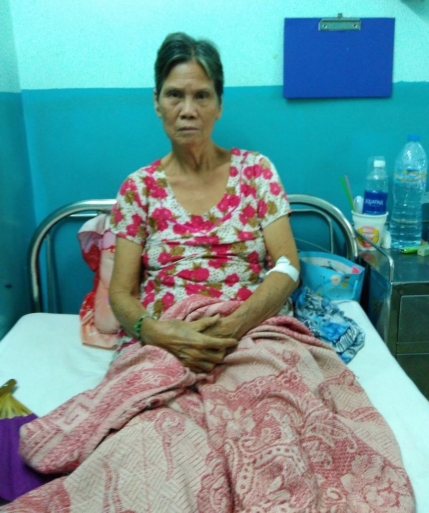 麥妙勝大娘施手術後仍未出院。