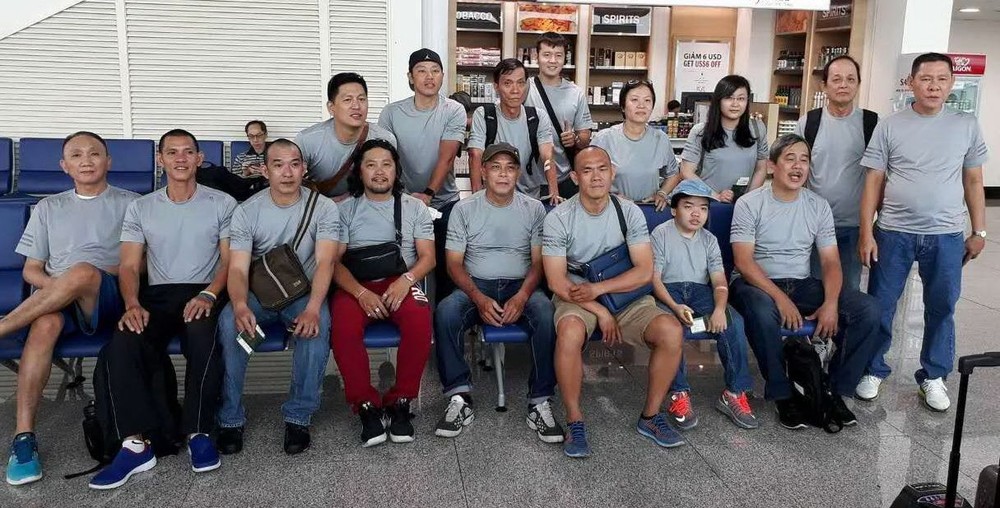 第五郡友誼隊到國外交流合照。