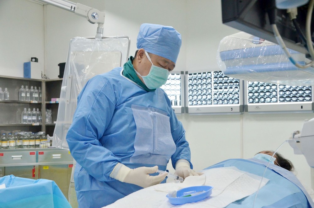 宮頸癌ⅢB期，經3次複診，腫瘤細胞全部壞死