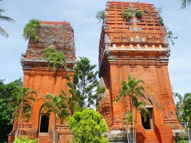 雙塔。（圖源：互聯網）