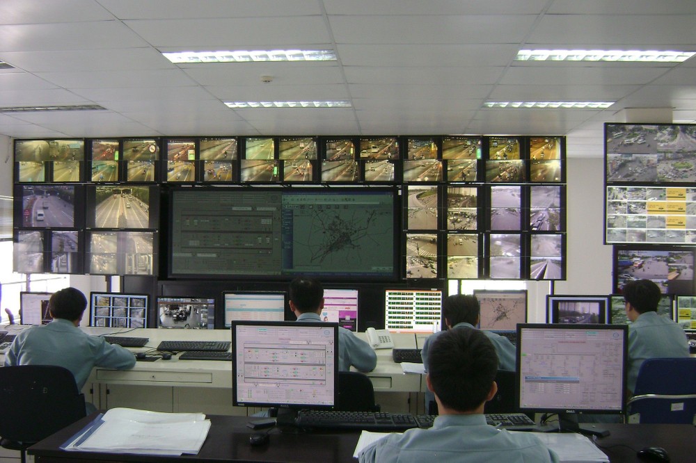 智能交通調度中心將大大提高交通監控能力。