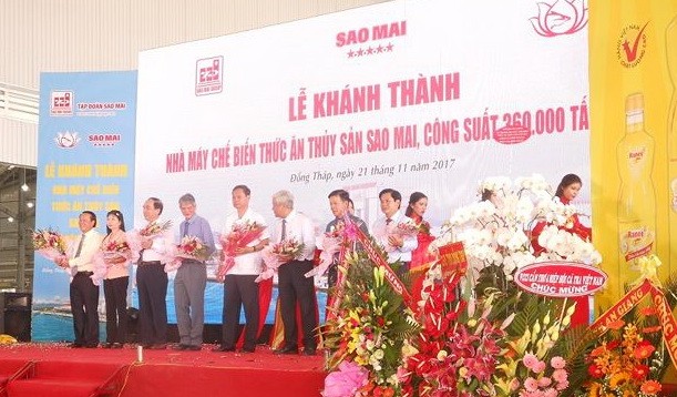 圖為Super Feed晨星水產飼料加工廠落成儀式。