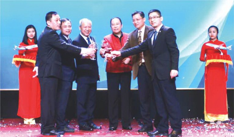 越南民航局副局長武輝強、峴港市領導、中國駐峴港總領事館、峴港機場各部門、旅行社等代表出席。（資料圖源：趣兒）