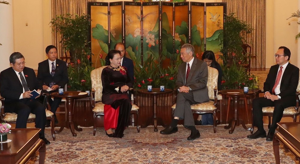 越南重視與新加坡深化兩國關係 ảnh 1