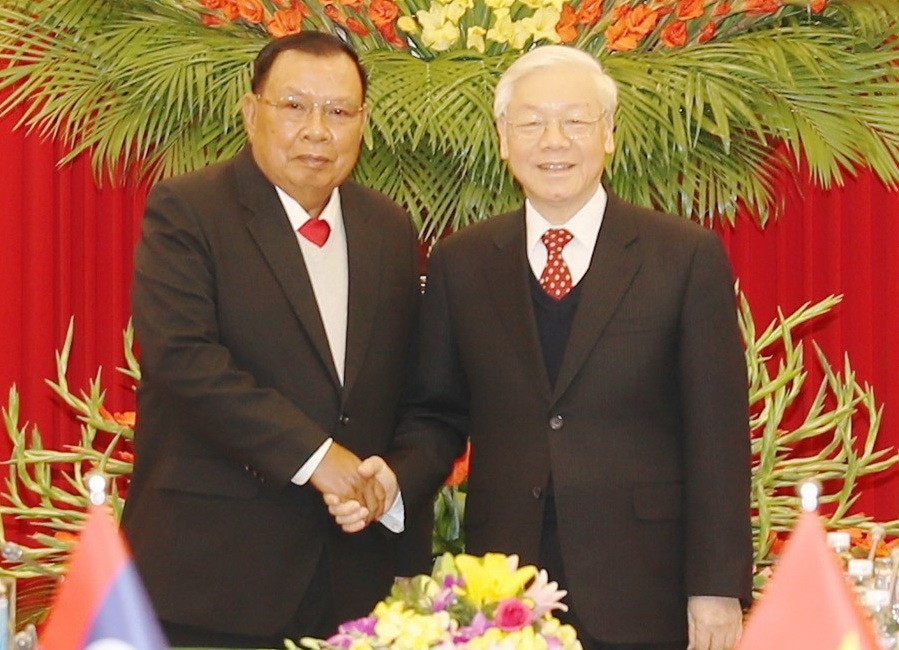 阮富仲總書記會見老撾黨總書記、國家主席本揚‧沃拉吉。（圖源：越通社）