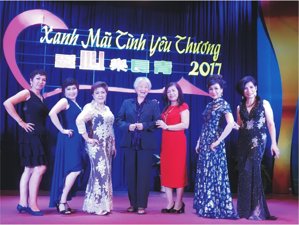 多才多藝閃爍人生路 ảnh 1