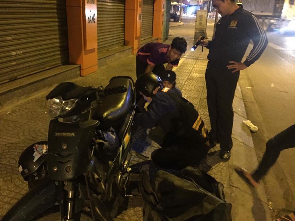 深夜志願助人義舉可嘉 ảnh 1