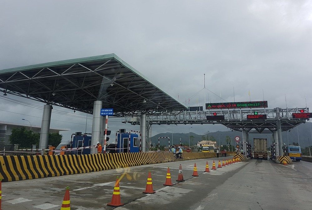 司機抗議芹苴-鳳協 BOT收費站 ảnh 1