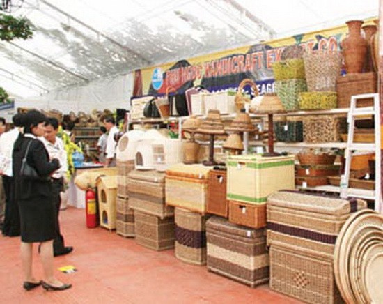 藤竹葉工藝品展銷攤一瞥。（示意圖源：互聯網）