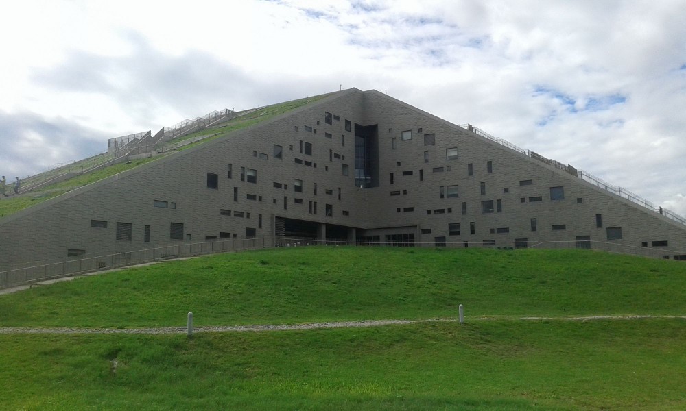 東大圖資館現已被國際圖書館協會選為此生值得一去的圖書館。