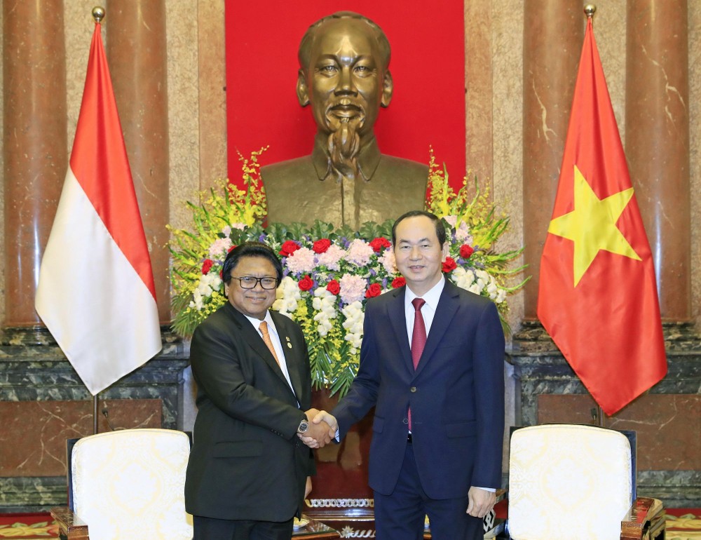 國家主席陳大光接見歐棠主席。（圖源：越通社）