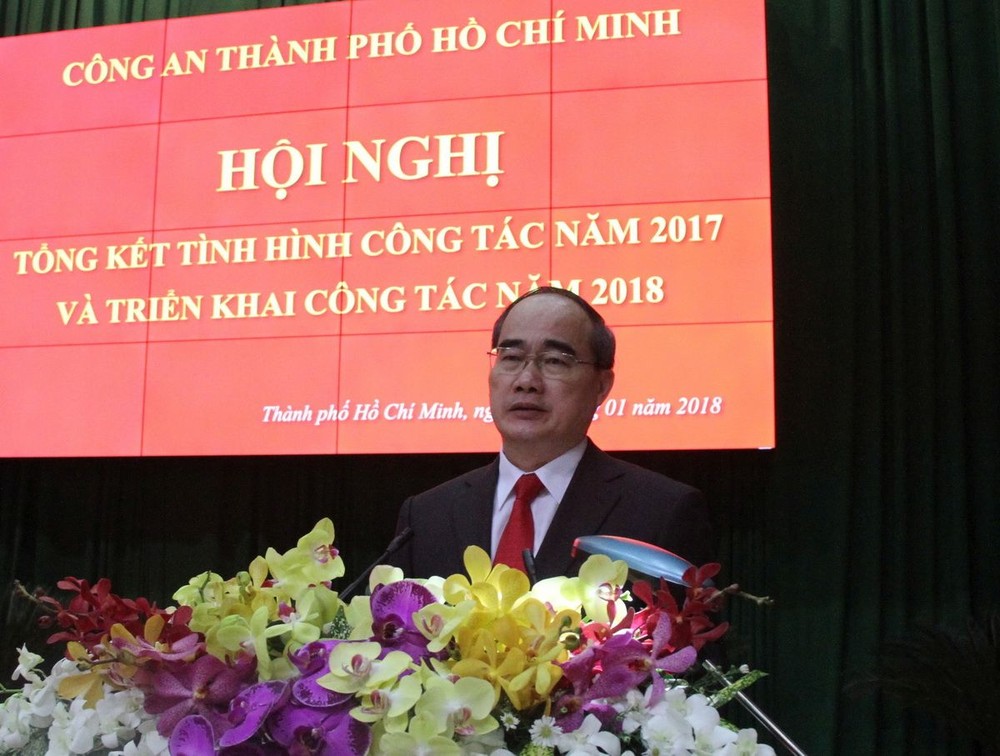 市委書記阮善仁在會上對市公安力量在2017年所取得的出色成績表示記取和表彰。