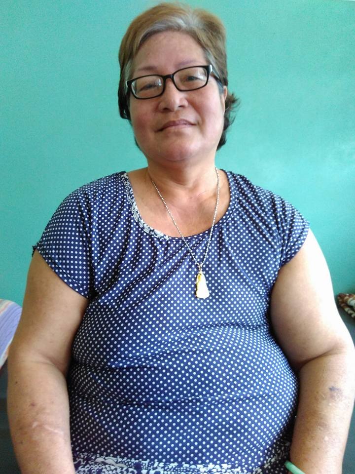 林敏聰正在醫院醫病。