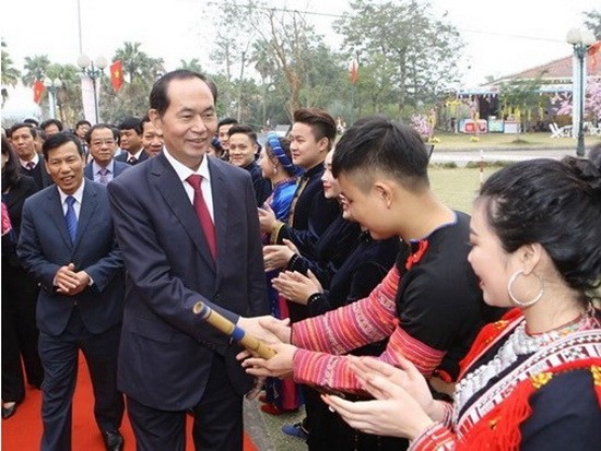 國家主席陳大光出席各項文化活動，並向越南各民族群體賀年。（圖源：越通社）