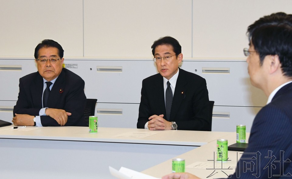 日本自民、公明兩黨3日關於包含賭場在內的綜合型度假設施(IR)實施法案，就日本人賭場入場費設定為6000日元達成協議，執政黨磋商由此談妥。（圖源：共同社）