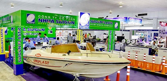 我國某一塑料公司在國際橡膠塑料工業展覽會上推介的塑料產品。（示意圖源：互聯網）