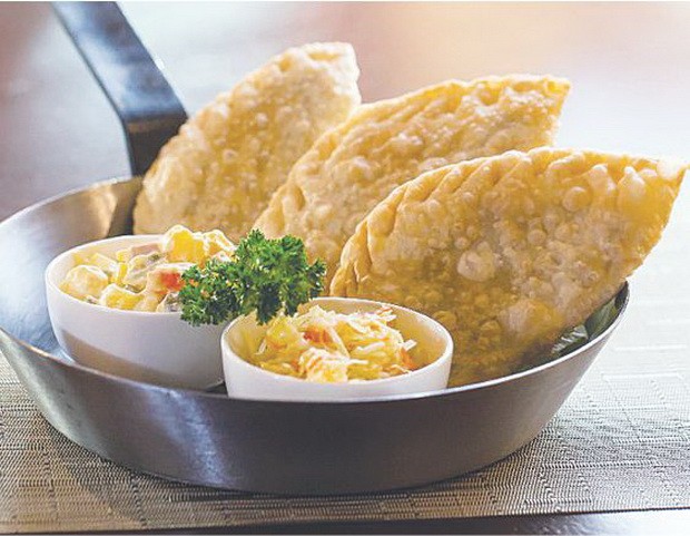 西班牙與蒙古美食 ảnh 1