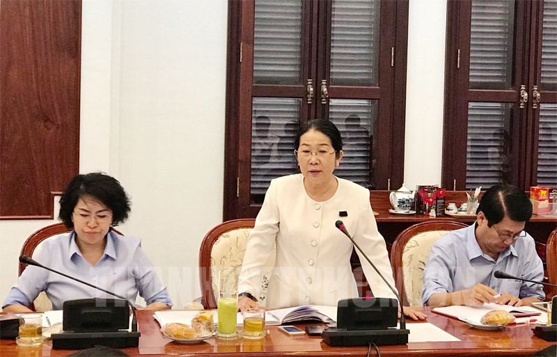 市委副書記武氏蓉主持會議。（圖源：市黨部新聞網）