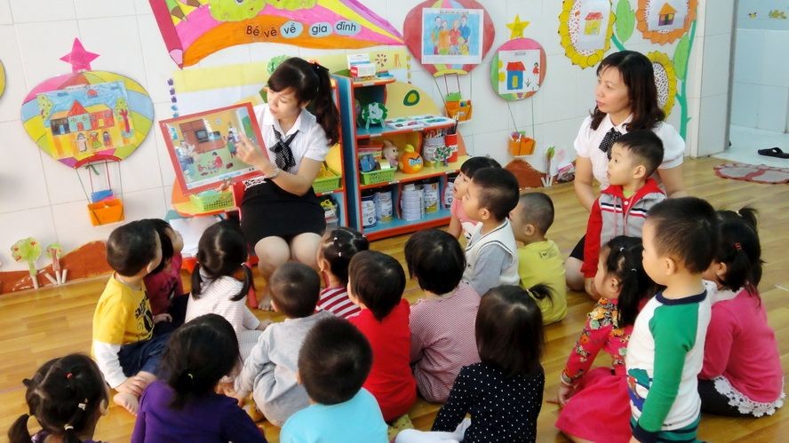 幼兒園師生互動一瞥。（示意圖源：互聯網）