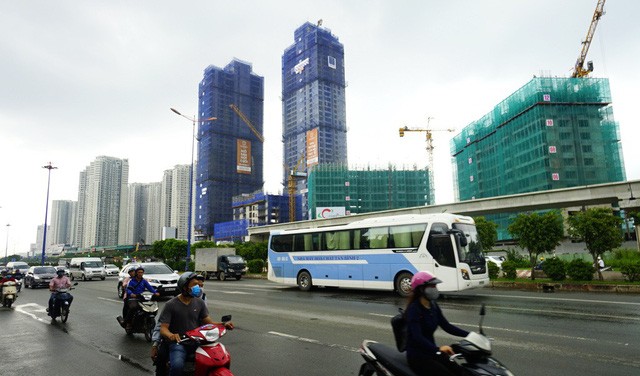 專家們指出，若實施《財產稅法》，貧戶將受嚴重影響。