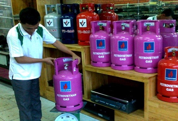 12 公斤裝瓦斯每瓶上漲 1 萬元。（示意圖源：互聯網）