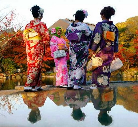 銷量40年萎縮85% ，日本業者要壓低價格拯救和服。（示意圖源：互聯網）