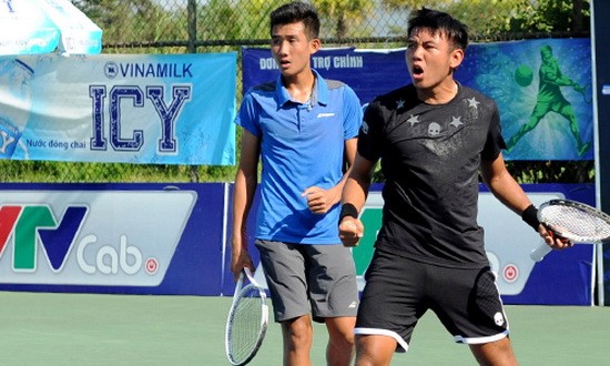 李黃南（右）/阮文方