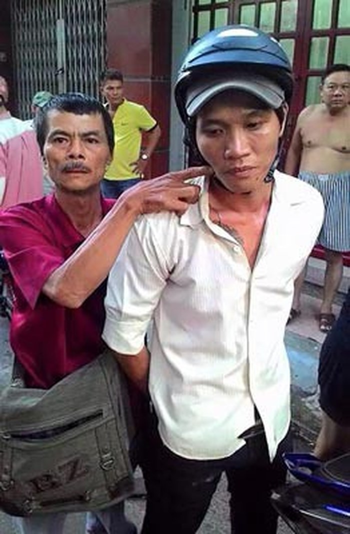 新平郡“俠士”小組組長陳文煌一次抓賊。