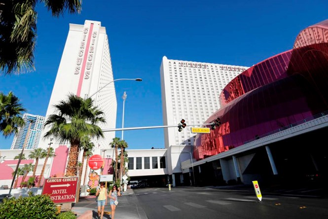 圖為案發處的馬戲團賭場-酒店（Circus Circus Casino）。（圖源：MFA NEWS視頻截圖）