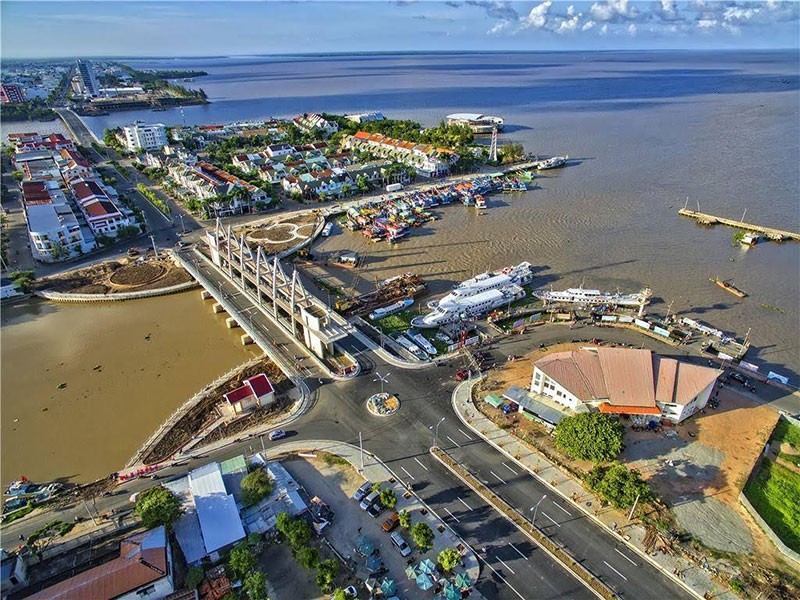 堅江省人委會：填海項目投資執照暫停簽發。圖為迪石市一瞥。