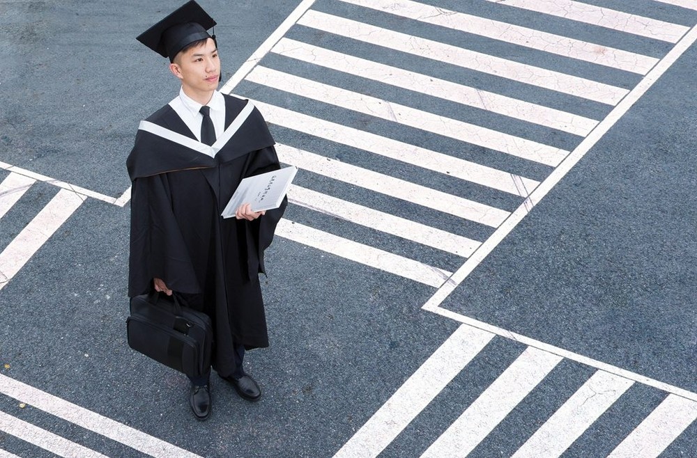 畢業後的抉擇。（示意圖源：互聯網）