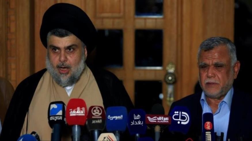 薩德爾（左）與阿米里在納傑夫舉行新聞發布會。（圖源：路透社）