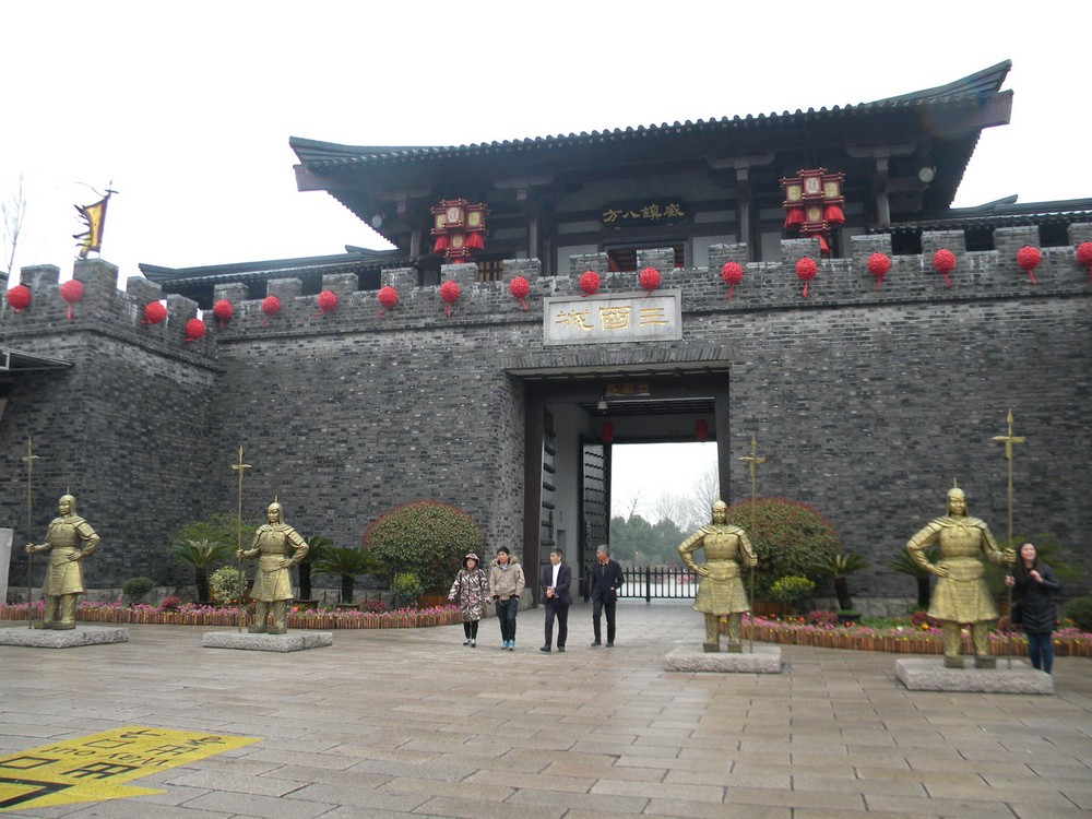 江蘇無錫“三國城”。