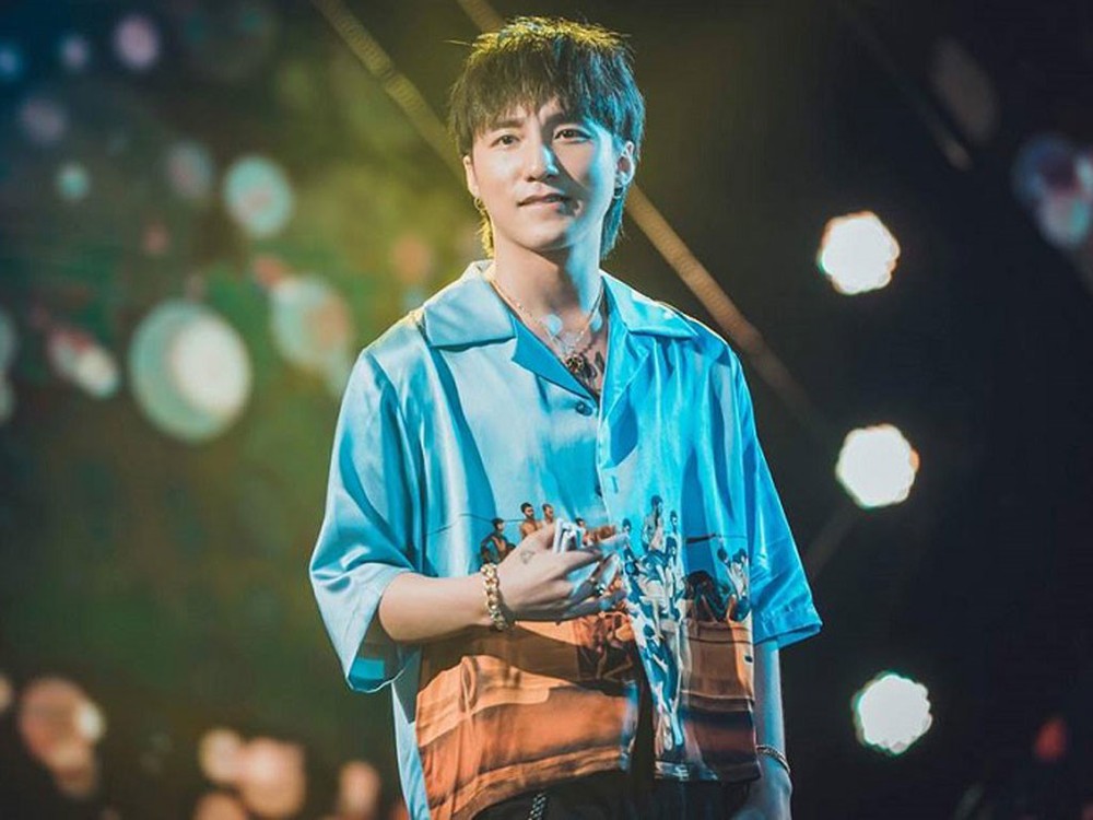 韓國公司瞄準男歌手山松M-TP。