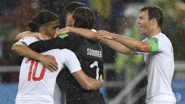 比利時-突尼斯：５比２ ảnh 2