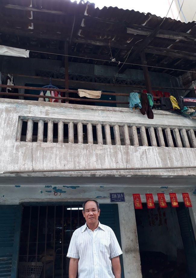 農阿南和他的房子。