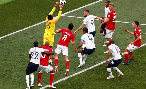 兩隊全場進攻次數甚少。（圖源：互聯網）