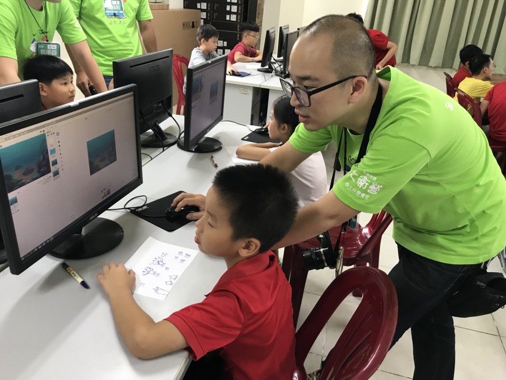 胡志明市台灣學校暑期營隊活動一瞥。