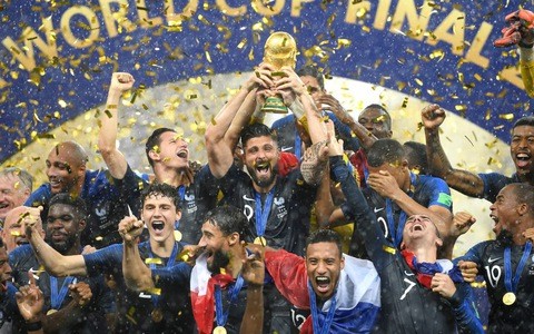 法國球員慶祝進球。（圖源：互聯網）