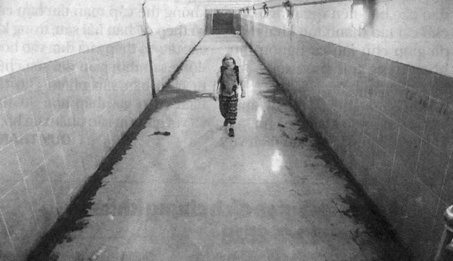 殘舊及少人往來的步行隧道。