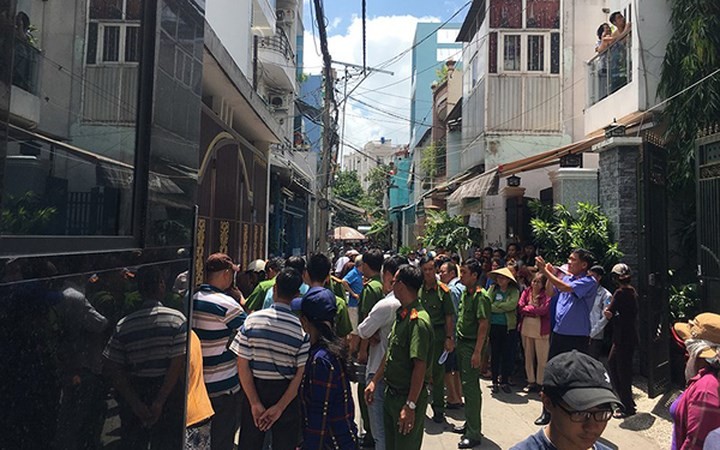 警方封鎖現場並進行調查取證。（圖源：法律報）