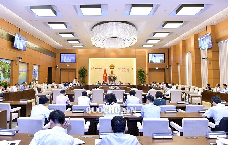 國會常務委員會第２６次會議場景一隅。（圖源：Quochoi.vn）
