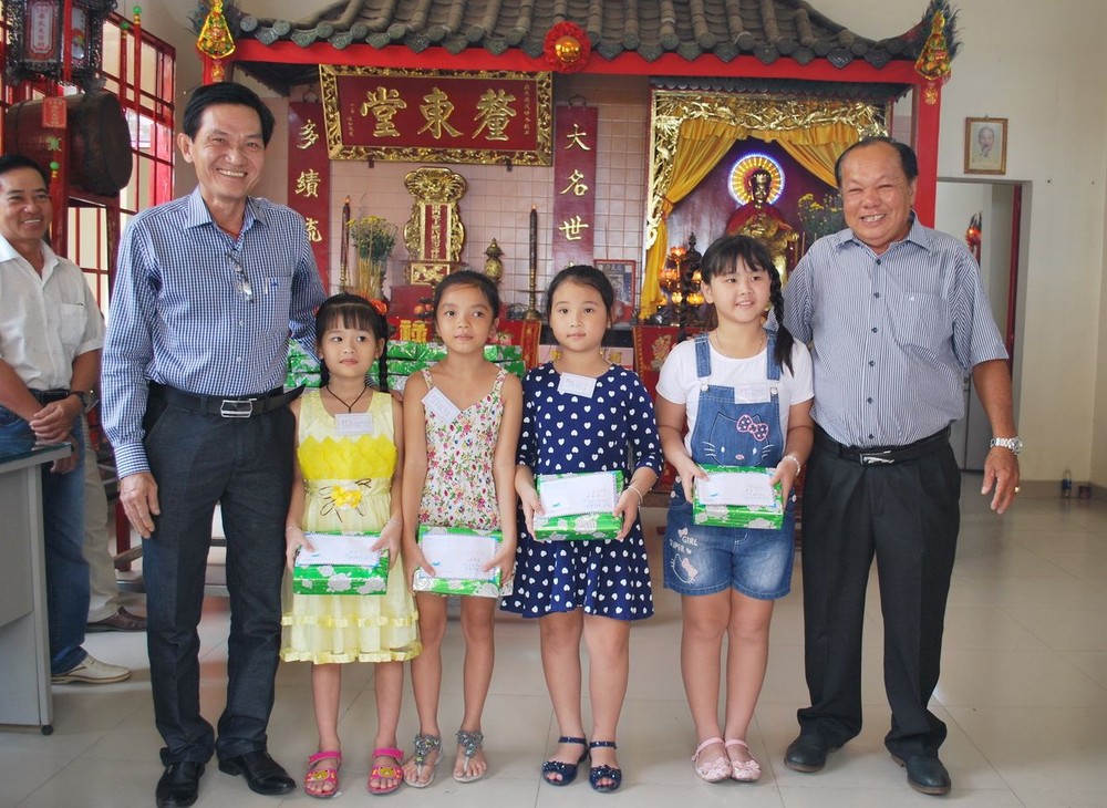 畢氏宗祠頒發獎學金 ảnh 1