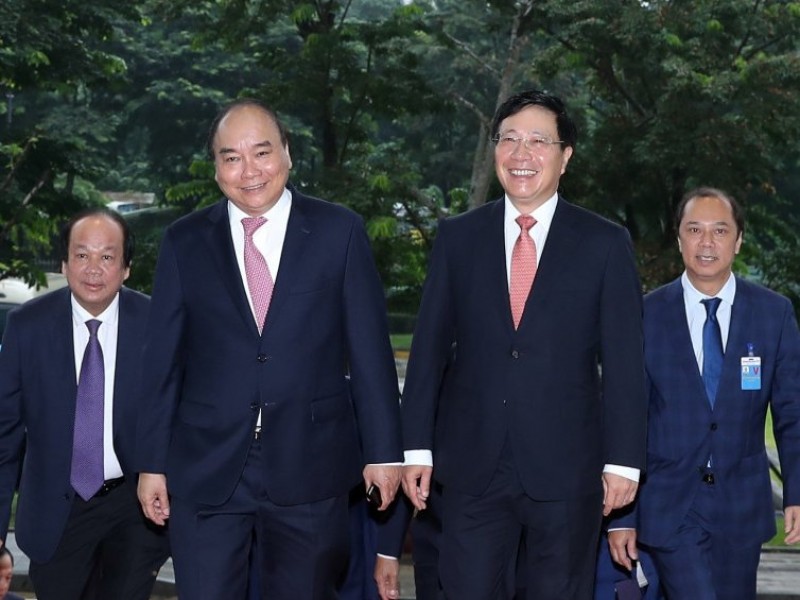 政府總理阮春福出席外交會議。