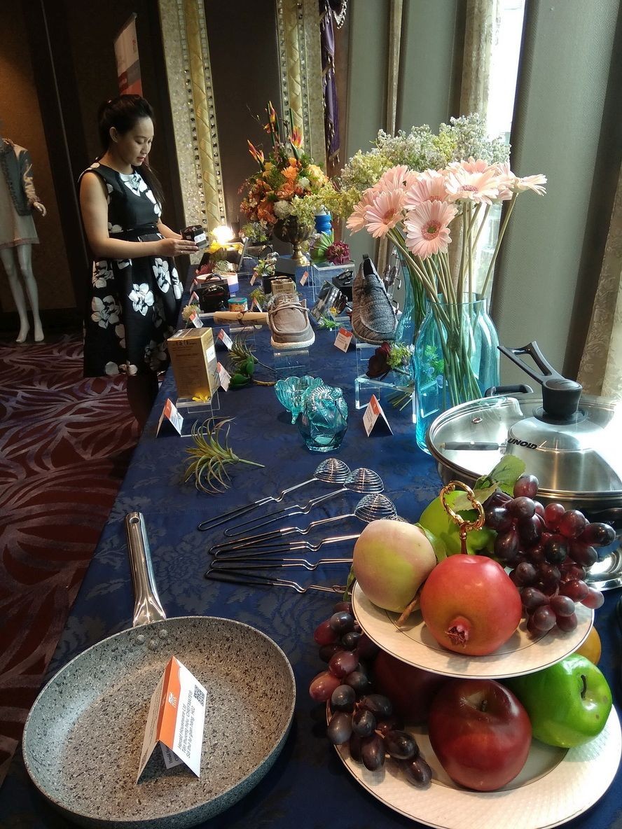 將在“時尚潮流‧魅力香港”事 件中展示的部分知名品牌產品。