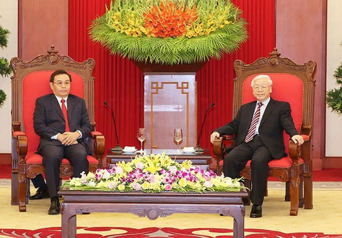 阮富仲總書記接見賽宋蓬主席。（圖源：VOV）