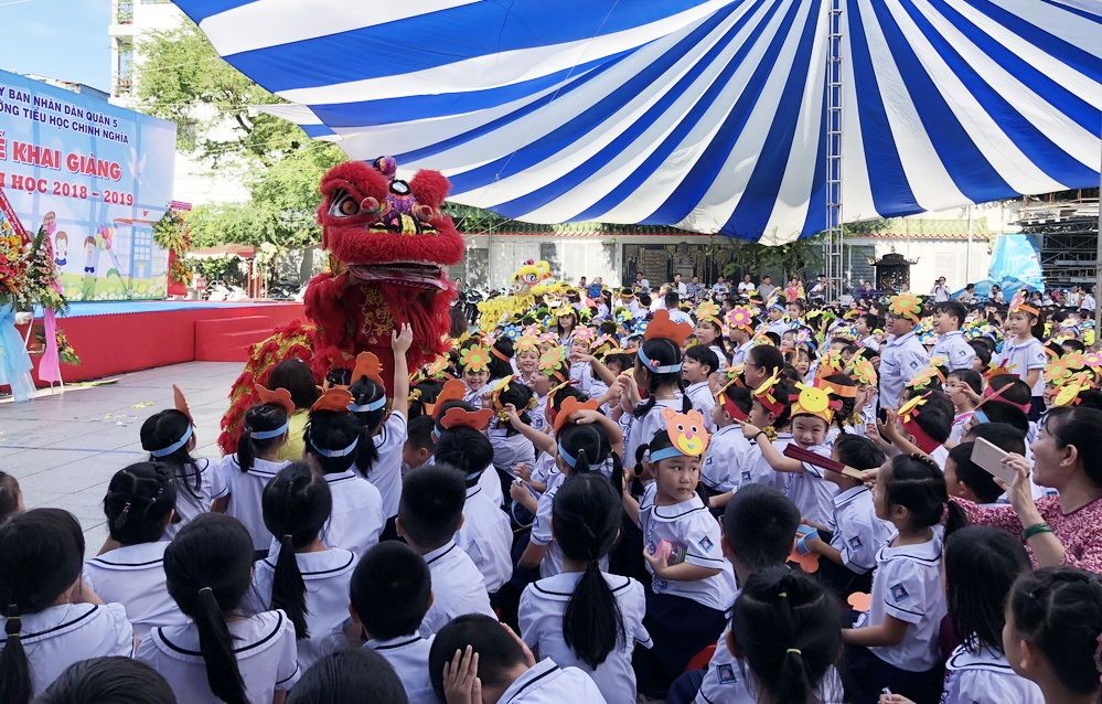 十年樹木 百年樹人 ảnh 2