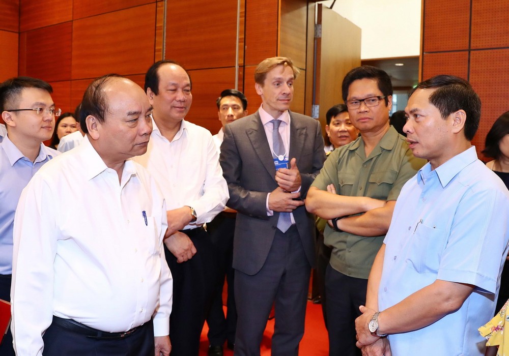 政府總理阮春福聽取籌委會的報告。