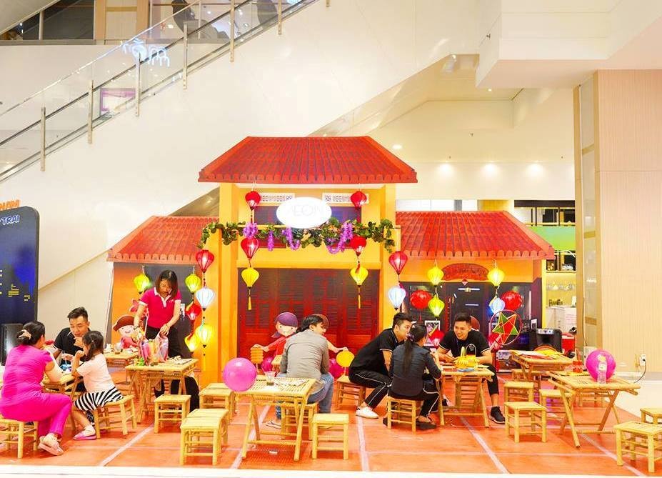 在本市感受中秋氣氛 ảnh 1