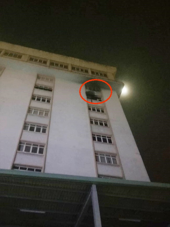 圖中畫紅圈的為起火住房。